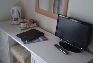 cottage lea's tv.
